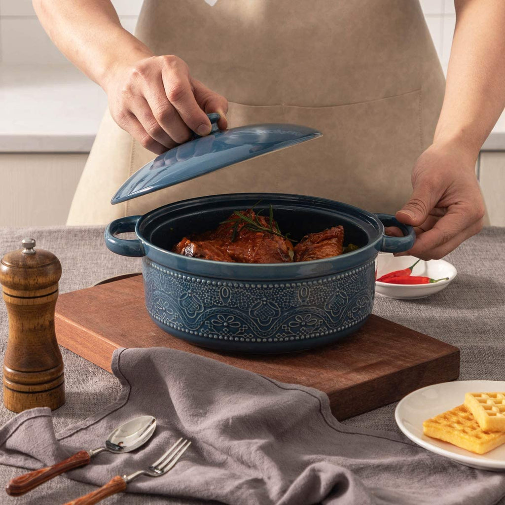 Casserole Dish, 2 Quart Round Ceramic Bakeware with Cover, Lace Emboss Baking Dish for Dinner, Banquet and Party (Blue)