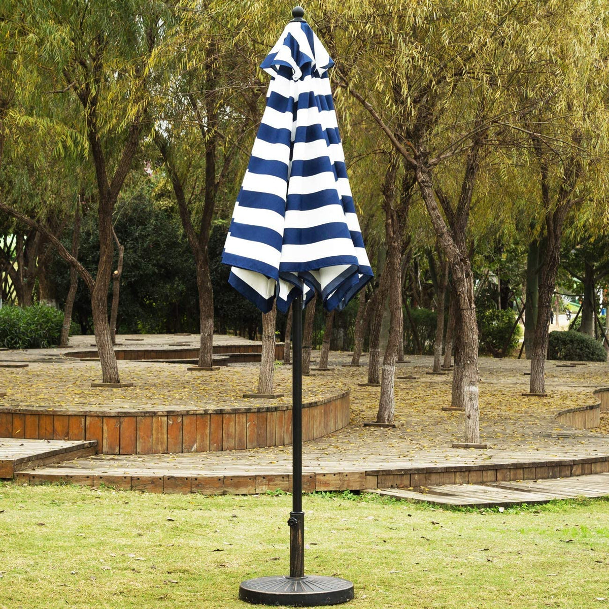 Patio, Lawn & Garden 9' Patio Umbrella Outdoor Table Umbrella with 8 Sturdy Ribs (Blue and White)