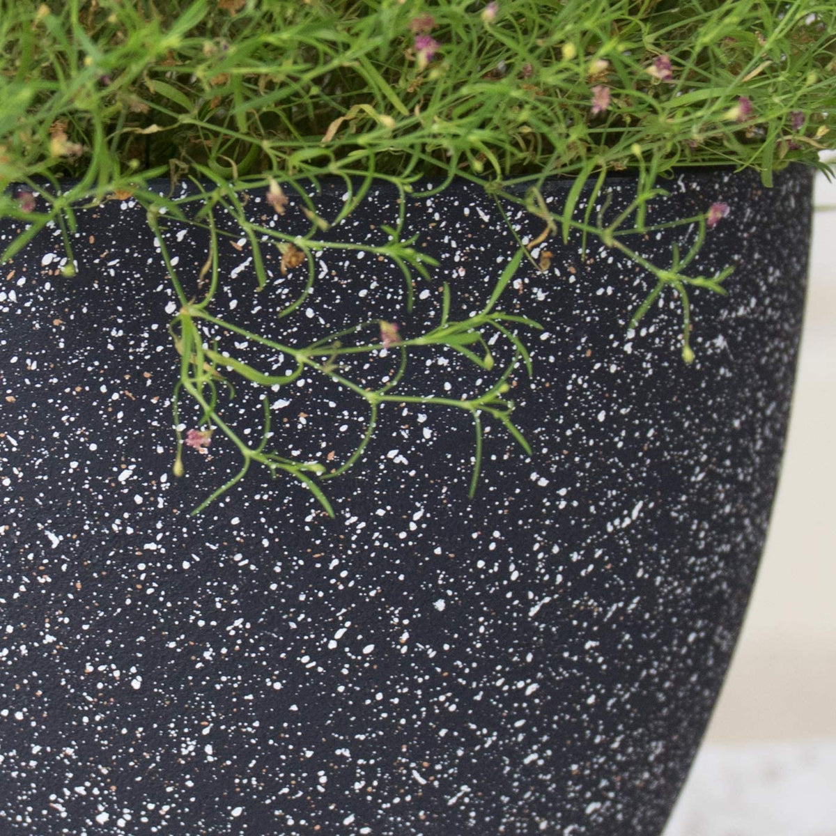 Flower Pots Indoor Outdoor Planter - 8.6 Inch Planter Pot with Drainage, Modern Plant Pot, Speckled-Black